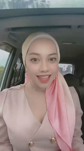 big tits hijab malaysian tiktok clip