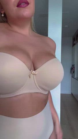 bra busty cleavage clip