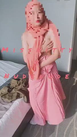 asian hijab malaysian muslim strip tease clip