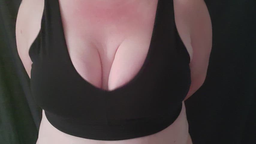 How my big beautiful tits would bounce when riding you