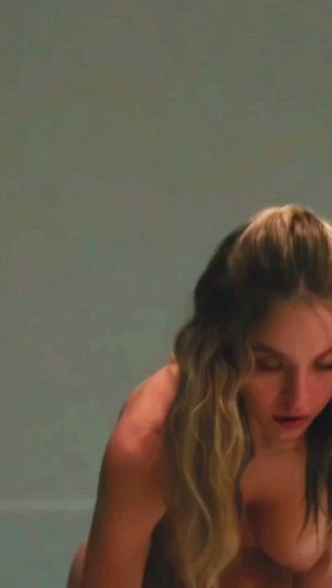 big tits celebrity sydney sweeney tits clip