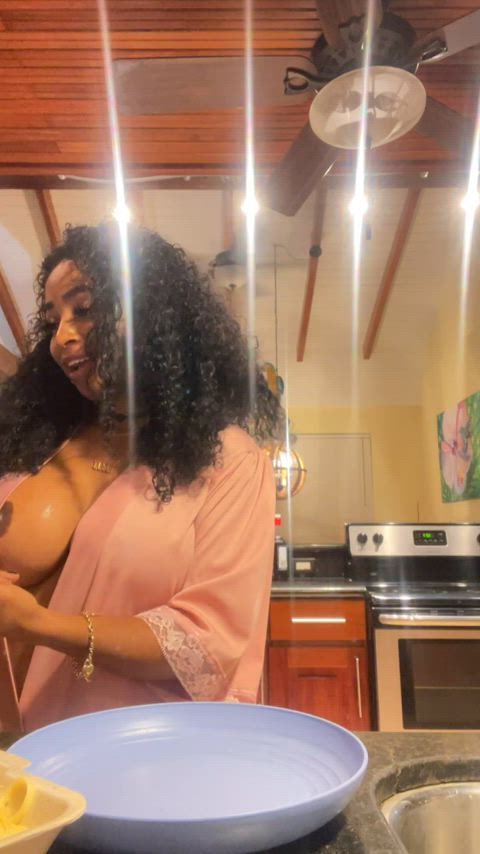 big tits ebony tits clip