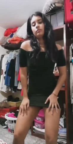 Cute Desi babe stripping and dancing for her boyfriend's boner 🔥🔥🔥 ( full