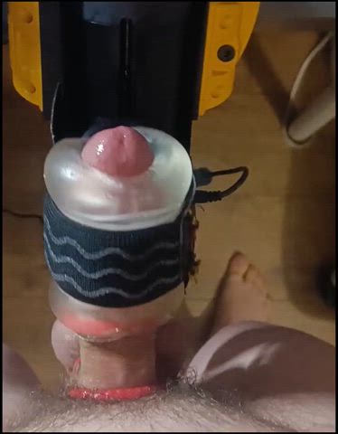Redditor milking my cock on cam 🥵🍆💦