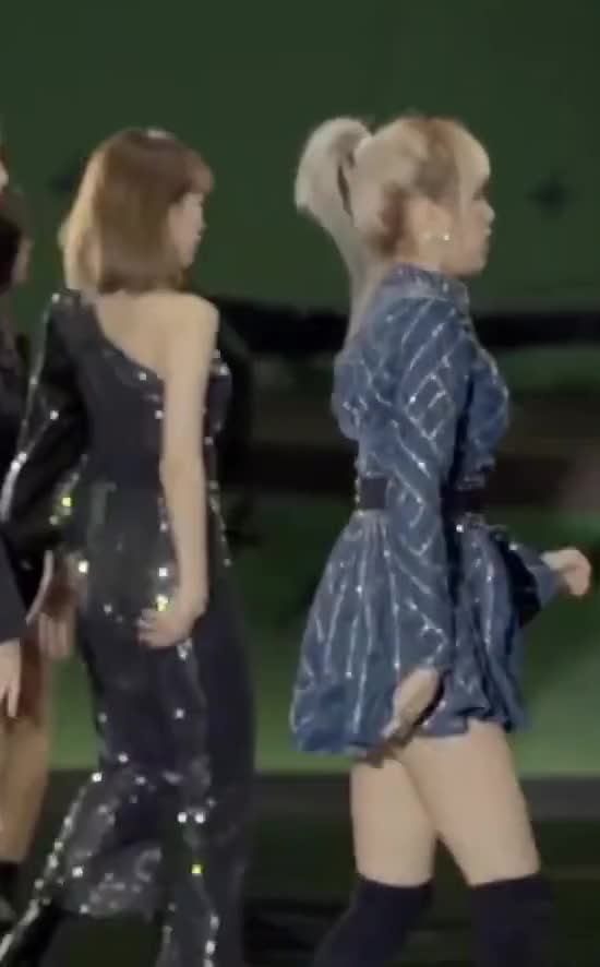 Chaewon Ass 2