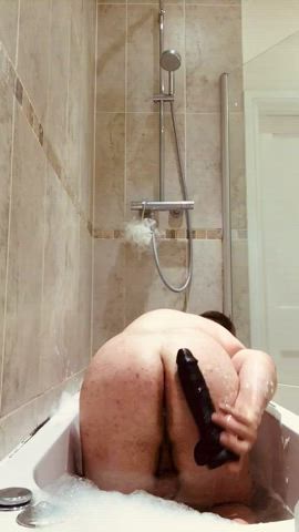 amateur anal ass bathtub chastity chubby dildo slave clip