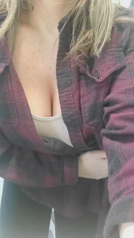 amateur big tits boobs milf natural tits clip