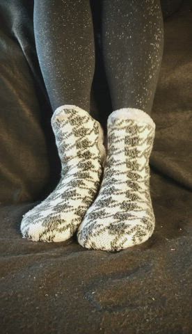 ebony feet foot foot fetish foot worship socks soles tease toes clip