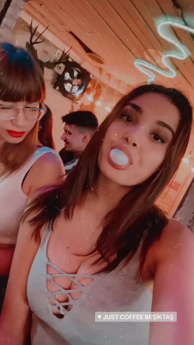 Blowing bubble