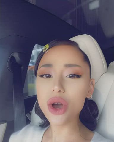 ariana grande celebrity lips clip