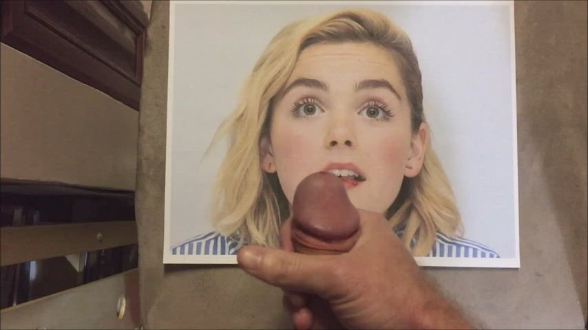 Kiernan Shipka GIF by fanningfapper2