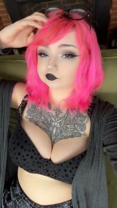 amateur big tits goth lingerie petite pink stomach tattoo pink hair adorable-porn