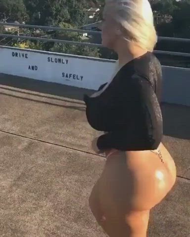 amateur big ass high heels oiled outdoor thong clip