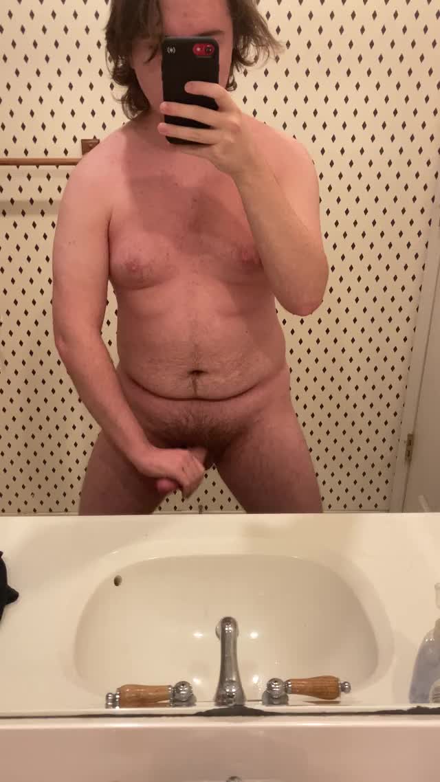 Just a nerdy, chubby 21 year old college student whose a bit shy to post full nudes