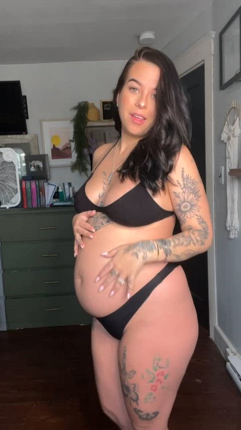 Do you like my pregnant body?