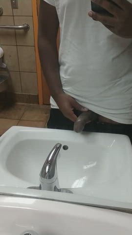Bathroom Big Dick Cock Penis Piss clip