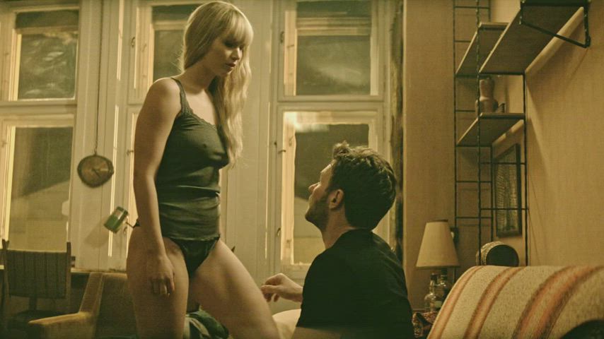 actress celebrity huge ass jennifer lawrence movie natural tits non-nude uncensored