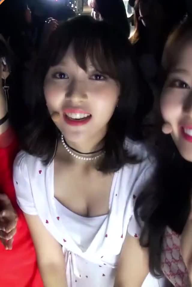 mina booby