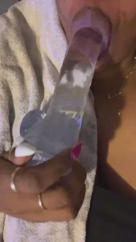 dildo ebony sucking clip