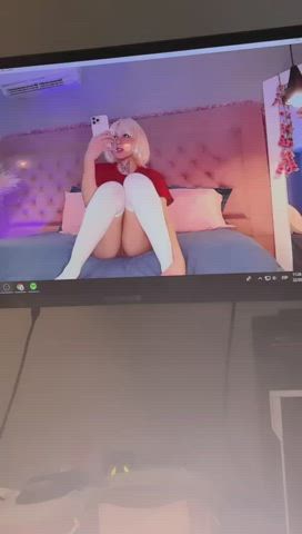 cosplay cum fingering role play skinny clip