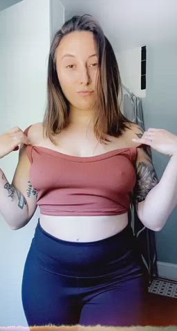 brunette homemade lesbian natural tits onlyfans pornstar tiktok clip