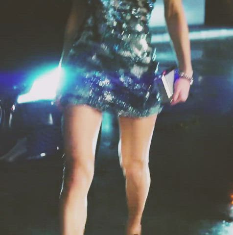 Alexandra Daddario Busty Celebrity Heels Legs clip