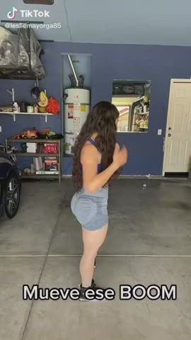 ass big ass big tits dancing fitness latina tiktok twerking clip