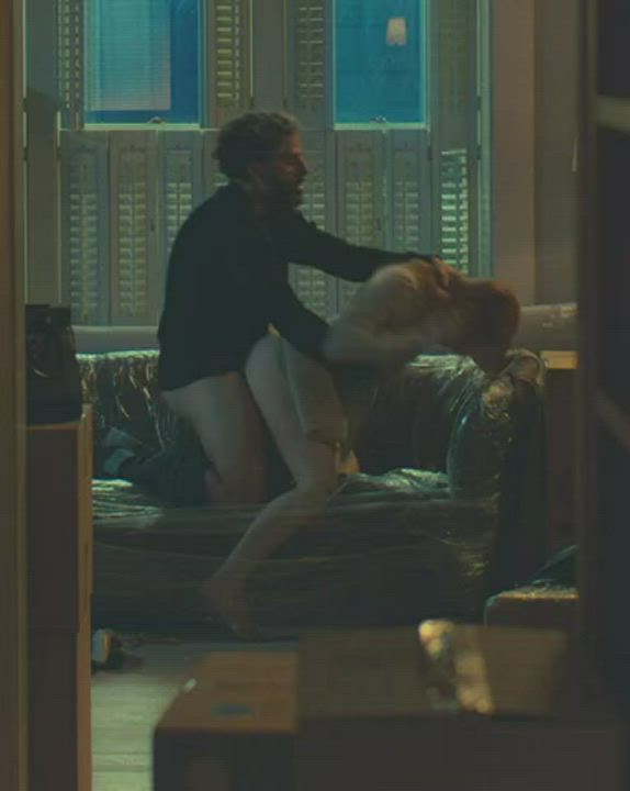 Jessica Chastain getting a shot to the moon 'Scenes From A Marriage' S01E04 to the