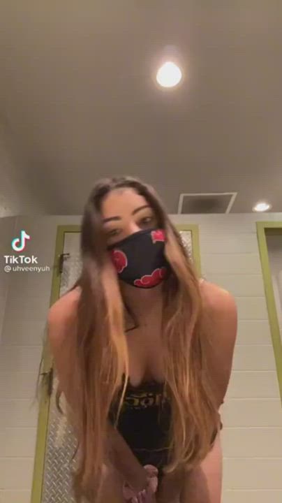 Ass Surprise TikTok clip