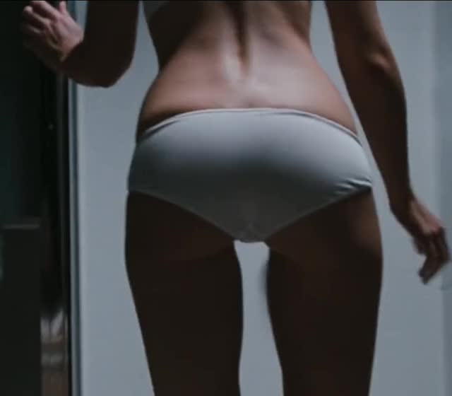 Kate Beckinsale GIF - 17