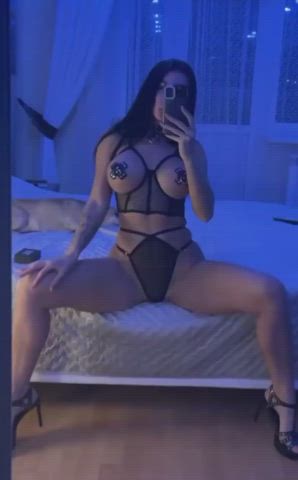 big tits boobs huge tits milf selfie solo stockings clip