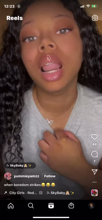 African American Boobs Dancing Ebony Nipple Nipslip Tits clip