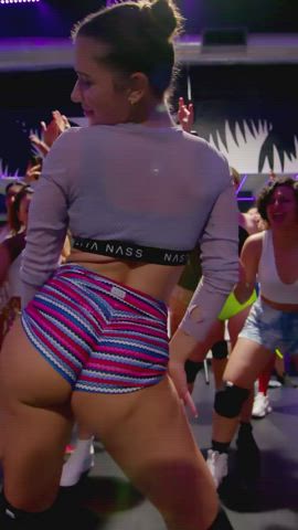 booty twerking ukrainian clip