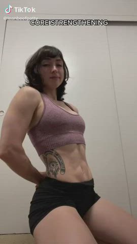 abs brunette fitness muscular girl sfw tiktok workout clip