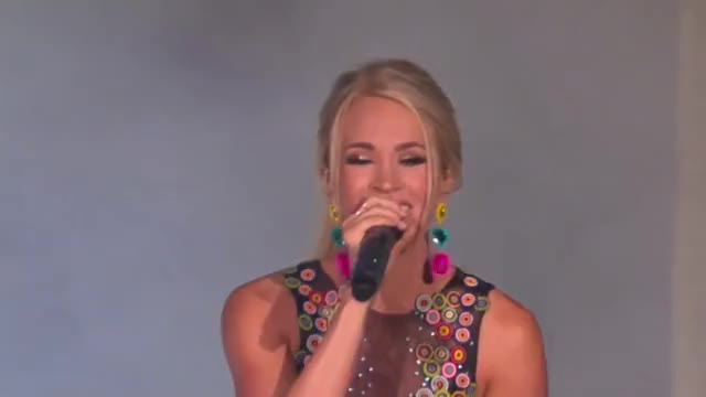 Carrie Underwood Accepts Video of the Year for "Cry Pretty"  | 2019 CMT