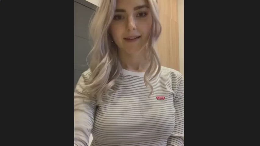 Blonde Celebrity Close Up Gangbang Hardcore Licking Masturbating OnlyFans POV clip