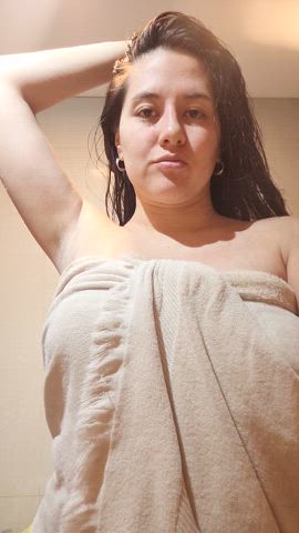 Would you suck my armpits?