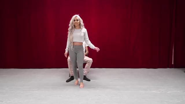 HOW TO DANCE SEXY FOR YOUR MAN (VALENTINES DAY TIPS)