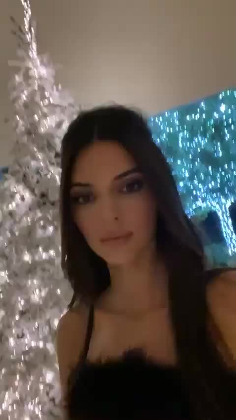 Kendall Jenner, Instagram Story, 12-25-19. Christmas