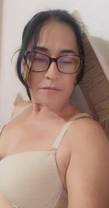 50 years old ✨ [SELLING] Sexting✓ Videochat✓ Custom pics-vids✓ Roleplay 💋
