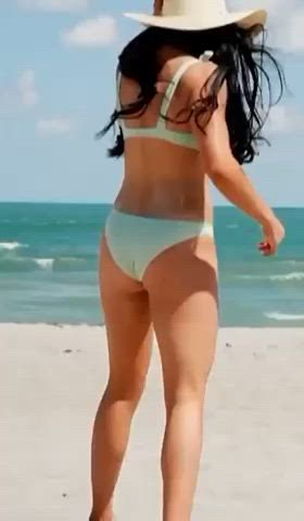ass australian bikini legs tall tanned wrestling clip
