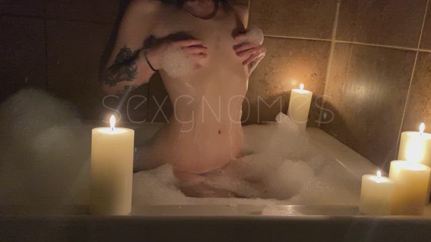 alt alternative amateur babe bathroom bathtub cute onlyfans petite teen clip