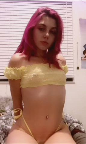 girls redhead solo petite clip