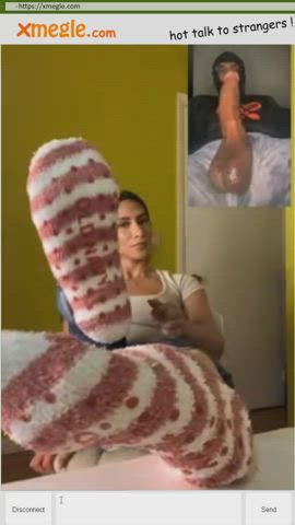 big dick camgirl cock shock foot foot fetish monster cock reaction webcam clip
