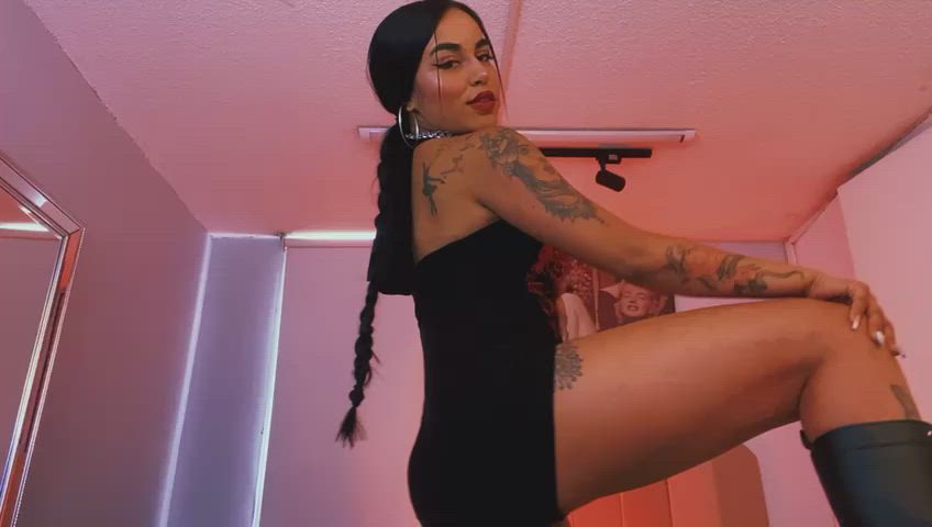 big ass big tits dancing ebony latina muscular girl sensual skinny webcam clip