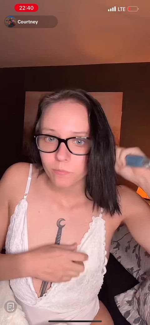 brunette nipples nipslip tiktok r/tiktits real-girls-on-tiktok tik-tok clip