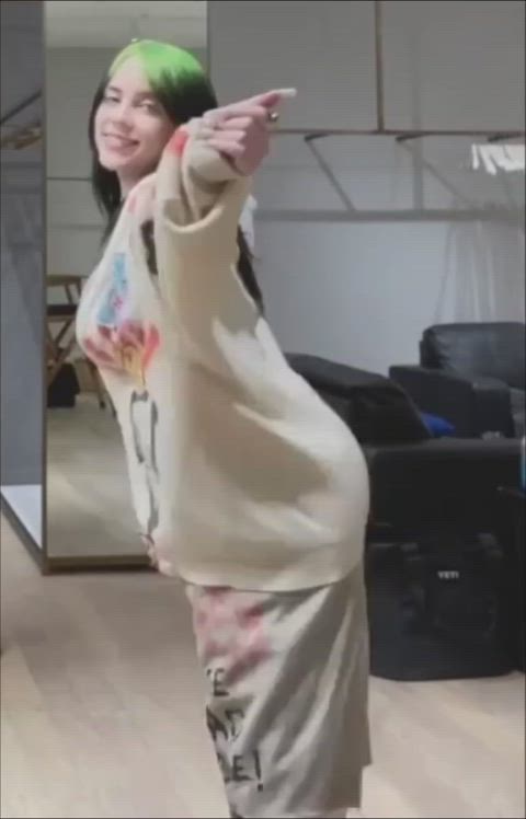 Billie Eilish Tongue Out Twerk