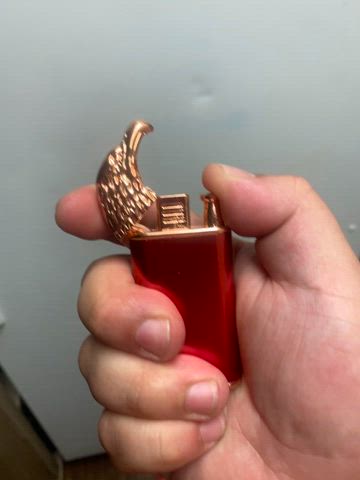 light smoking hands clip