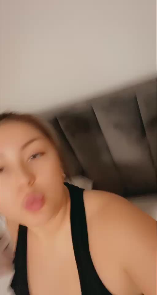 The video behind one of my popular photos? making him eat my ass after the gym