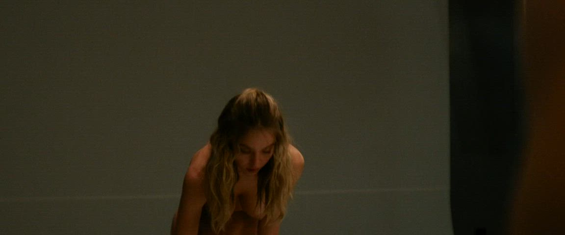 babe big tits celebrity natural tits pussy eating sensual sex sultry sydney sweeney